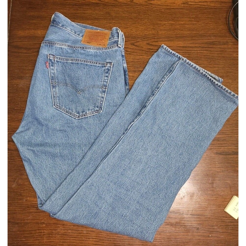 Levi's Premium 501 Original Fit Jeans Men's 37x34 (Tag 36x36) Medium Wash Blue - Picture 3 of 6